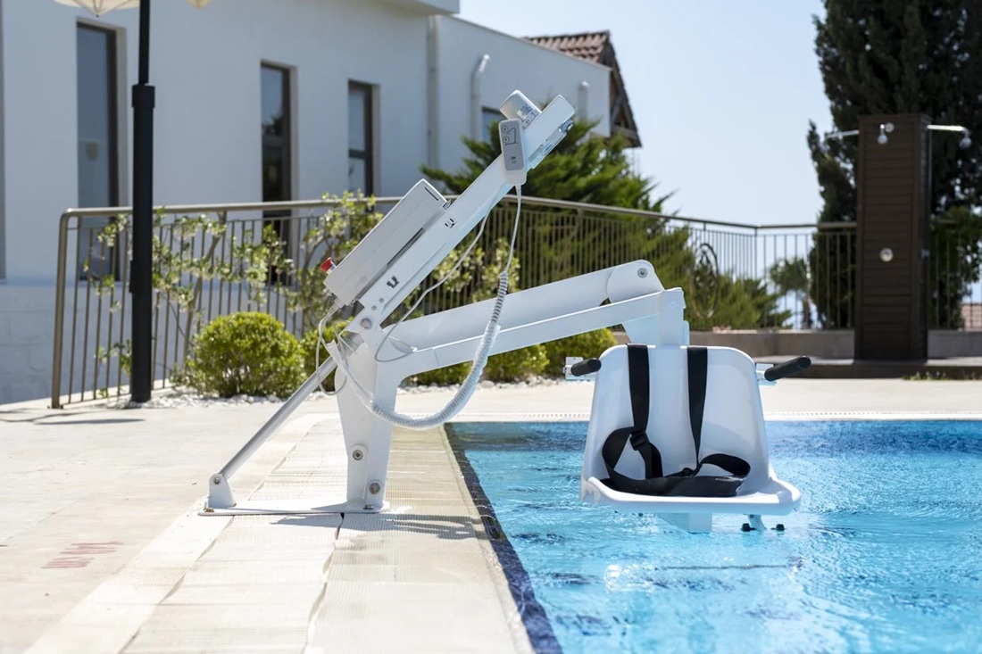 Pool Lift Havuz Asansörü Havuz Asansörü